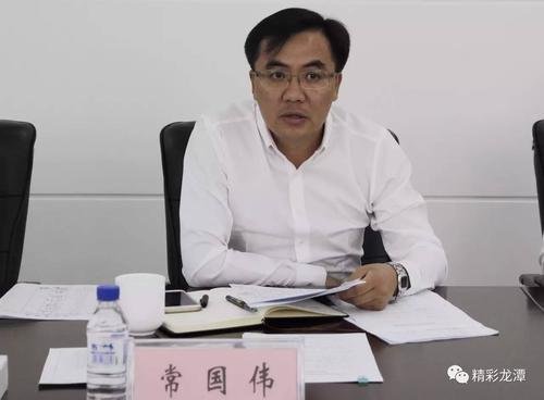 会上,常国伟,高霞,邢连政分别对赛事筹备工作提出了意见和要求.