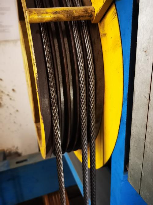 tcl雅园1a2单元(d06372)电梯更换主钢丝绳,限速器钢丝绳配件更换