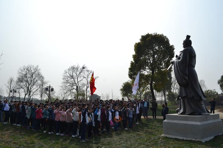 丹阳市麦溪中学