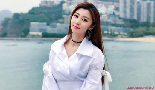 王牌女郎费费真名个人资料老公是谁费费真实身份是沈涛的妻子吗