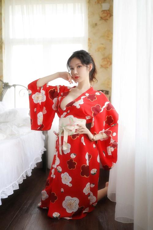 新款性感印花情趣内衣制服诱惑日式花少女深v长款羽织和服套装