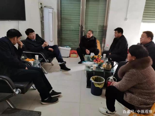 方城县纪委书记黄登科深入赵河镇 人大代表联络站接待