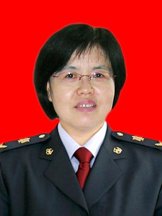  p>于凤琴,女,汉族,1954年8月出生,辽宁彰武人.1972年1月参加工作.