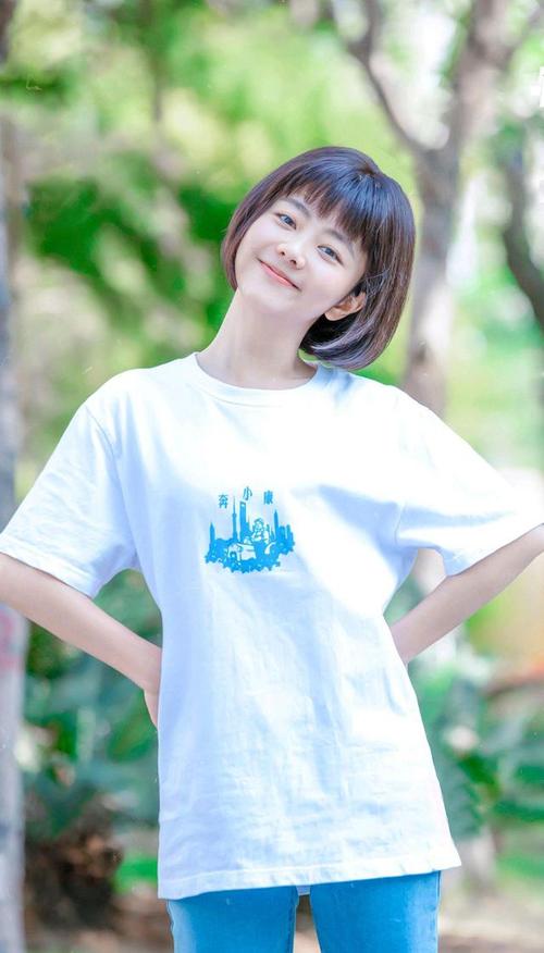 谭松韵精美壁纸:清纯甜美,可爱迷人