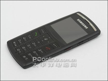 图为:三星x820手机