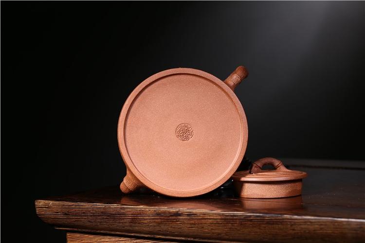 李卢春紫砂壶作品 原矿段泥容竹壶 330cc 国家级工艺美术师 李卢春