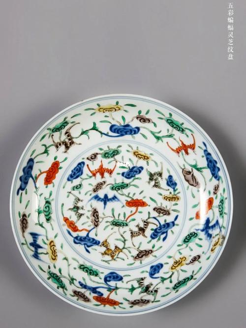 中国传统图案纹样——蝙蝠_中国传统_穿搭_中国传统图案纹样_星座命理