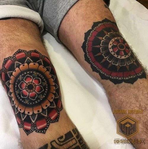 old school膝盖繁花纹身图案