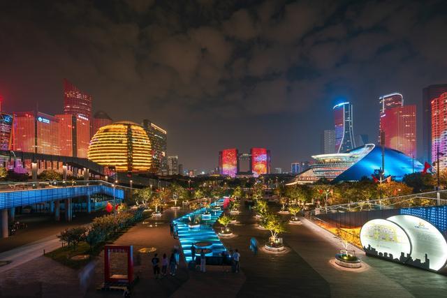 盘点国内最好看的20个城市地标建筑!网友:重庆地标像墓碑!