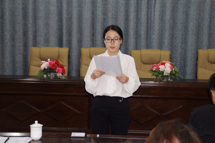 杨海燕老师代表新教师发言