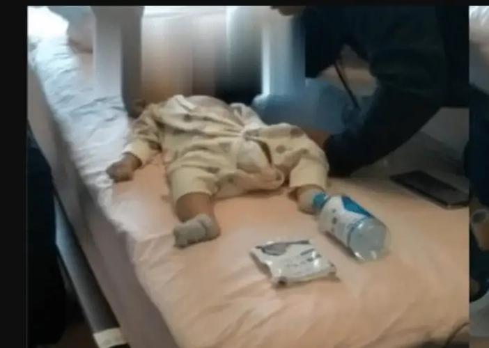 江苏女子衣柜内上吊自杀,身旁躺着4个月大的婴儿,已停止呼吸