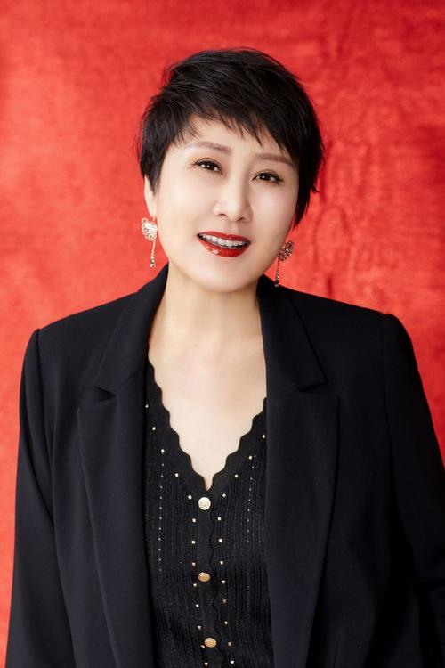 张凯丽推出首支个人单曲《那一首老歌》|歌曲|新歌