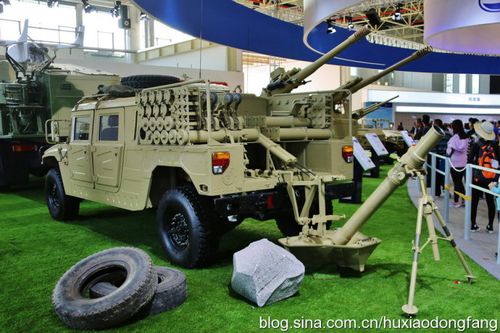 120毫米车载迫击炮