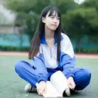 微博上穿校服的女生头像图片