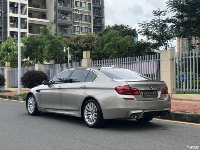 【深圳】2017年5月 宝马 宝马5系 525li 豪华设计套装 自动档