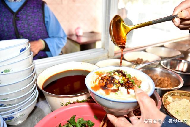 重庆特色早餐豆花面,三大面食流派之一,吃过的人不再年轻