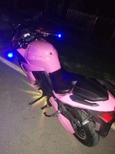 电趴 电动摩托车 粉色 便宜出售 急