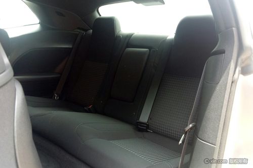 道奇 挑战者 2015款 3.6 自动 基本型 美规版