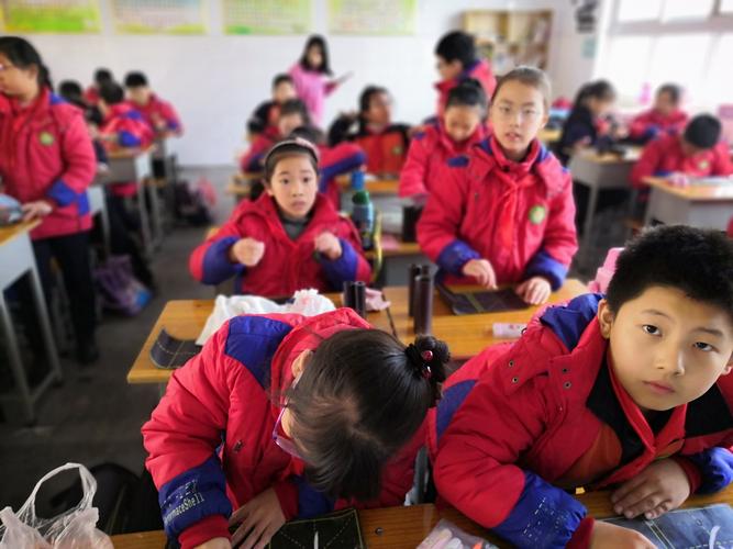 以书为美 以画添彩————正心小学翰墨飘香社团掠影