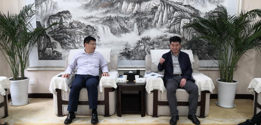 省商务厅孙敬虎副厅长会见香港贸发局西安办事处代表周鹏一行