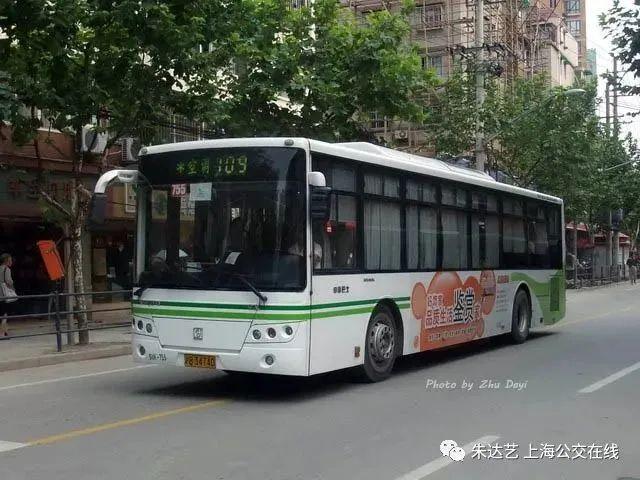 车影行踪:乐乘"红"线109路公交车的红色之旅