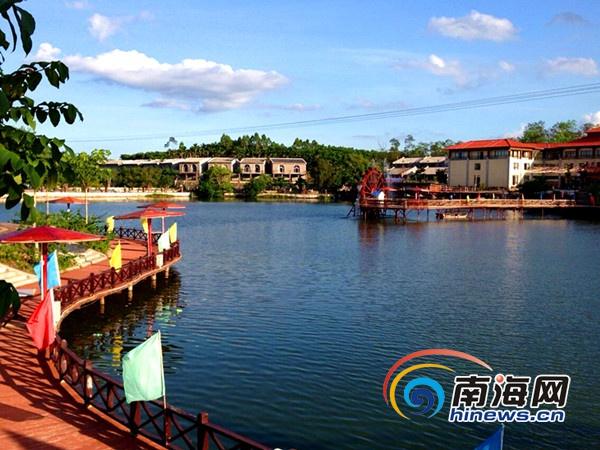 5月26日,"花梨水镇—琼中富美乡村建设示范项目"在海南琼中县长征镇