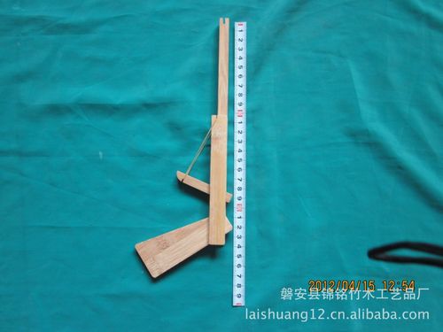旅游工艺品玩具 手枪 竹木玩具 toy 民间工艺 diy玩具 厂家直销