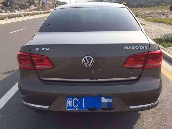 大众 迈腾 2013款 1.8tsi 尊贵版 1.