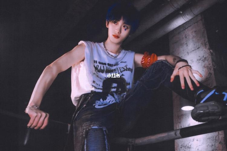 丁程鑫|神仙壁纸_丁程鑫_壁纸_素材_壁纸