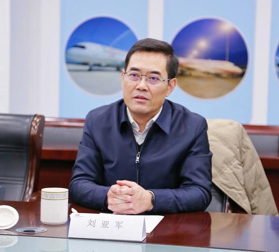 >首页>新闻中心>法院动态> 在江苏美龙航空部件有限公司,刘亚军院长