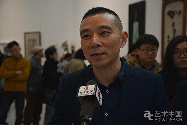 四川美术学院副院长焦兴涛接受艺术中国专访国家艺术基金主持人,四川