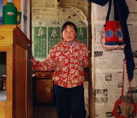 90年代中国农村老照片: 图4姑娘很时尚,图6很熟悉,图8让人怀念