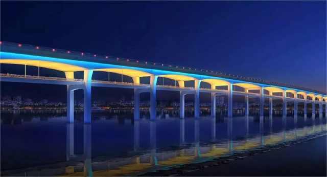 效果图   同时,溪东大桥将无缝衔接大嶝岛与莲河片区慢行系统,填补