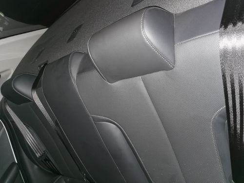 别克-英朗座椅头枕设计不合理