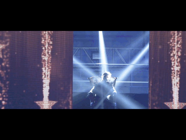 作为代言人的吴亦凡压轴出场,霸气十足!