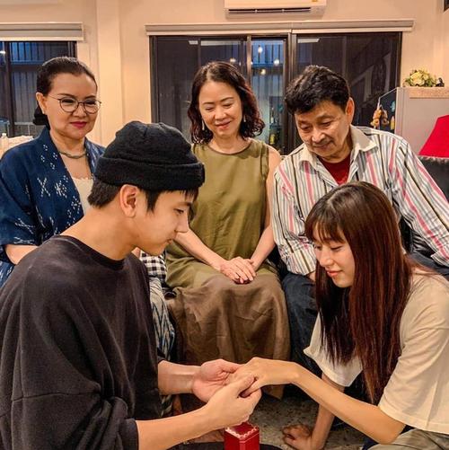 toni成功求婚kaew双方母亲表示想抱龙凤胎孙