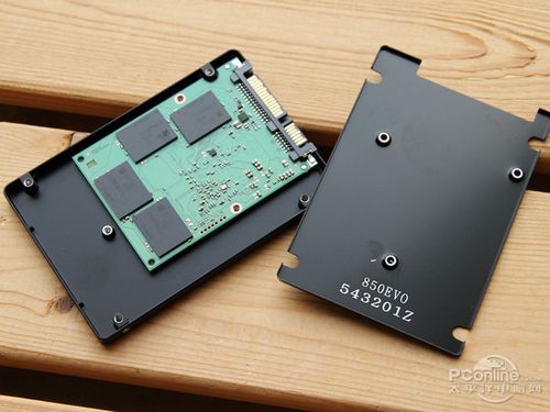 三星850 evo 2tb首测:机械硬盘都震惊了!