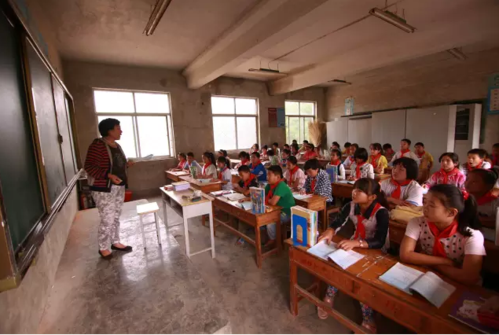 志成希望小学温暖开学