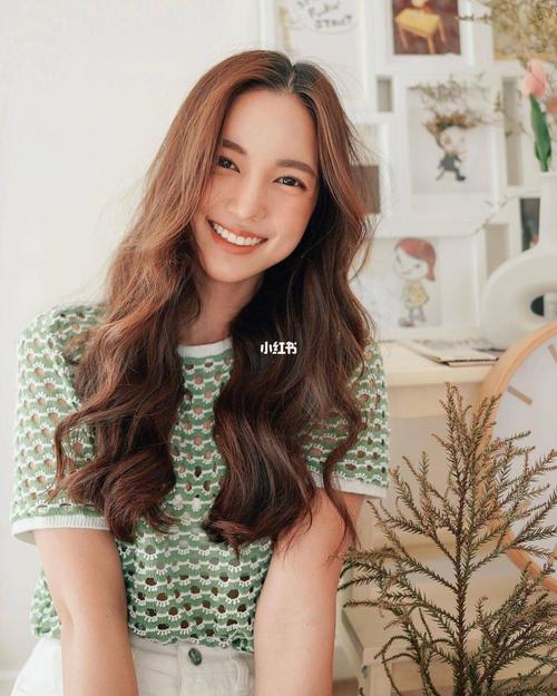 笑起来超甜的泰国女星bow94_泰国_音乐_治愈系_治愈