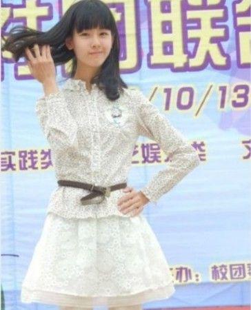 南航校花陈都灵 清纯完胜奶茶mm被封女神(全文)