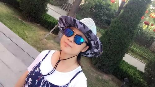 吕梁在线第932期《微封面人物》:张亚男