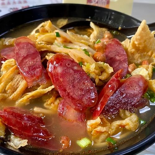 香肠螺蛳粉一上桌