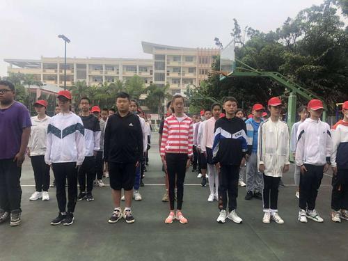 蒙自二中2009班素质拓展训练记:乘风破浪,逐梦前行!go