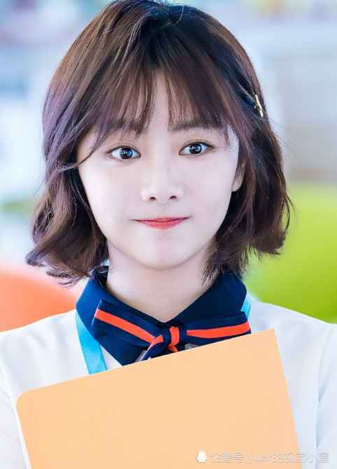 谭松韵的短发,爱了