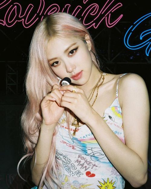 blackpink rosé"s best beauty looks & how to recreate them your