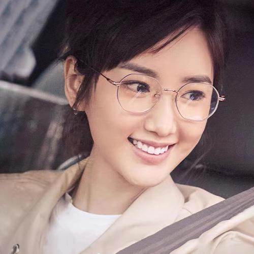 埃博拉前线毛晓彤同款