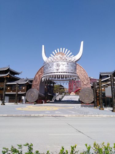 西江千户苗寨标志性建筑.