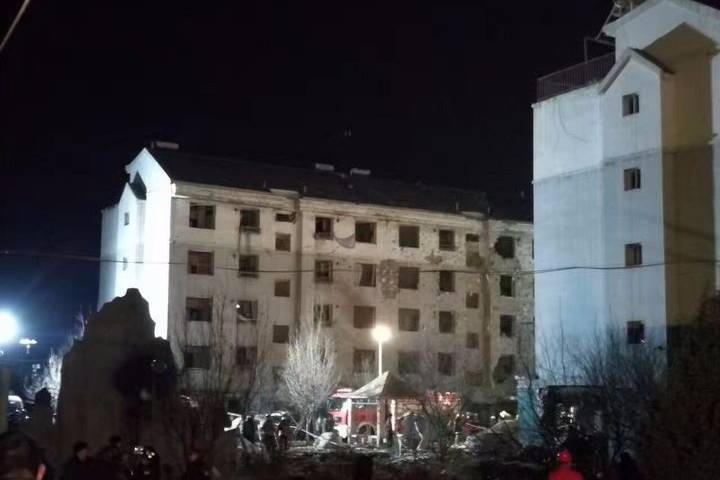 警方认定内蒙古包头居民楼爆炸为重大刑事案件