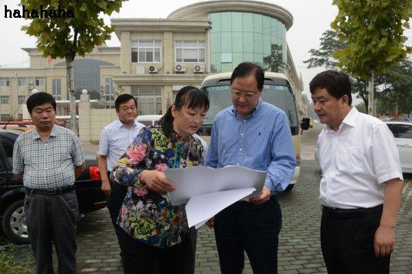 程春常副市长视察创园工作重点项目
