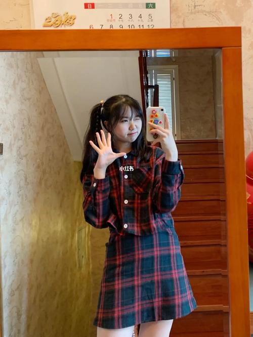 ootd|对镜自拍|拍照姿势|双马尾|宅家自拍_自拍_ootd